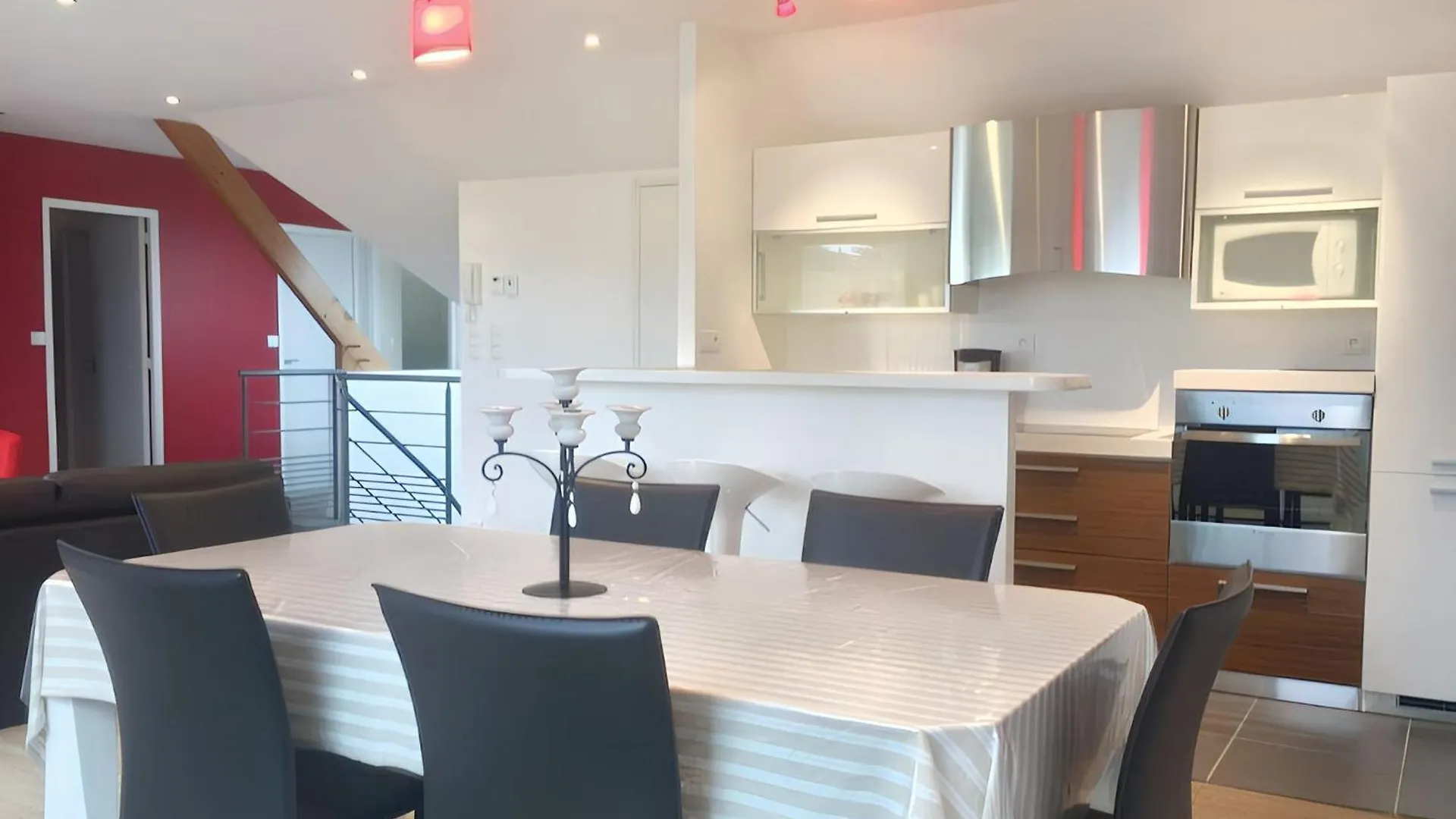 Appartement Confortable A Lamballe Avec Vue Sur Mer